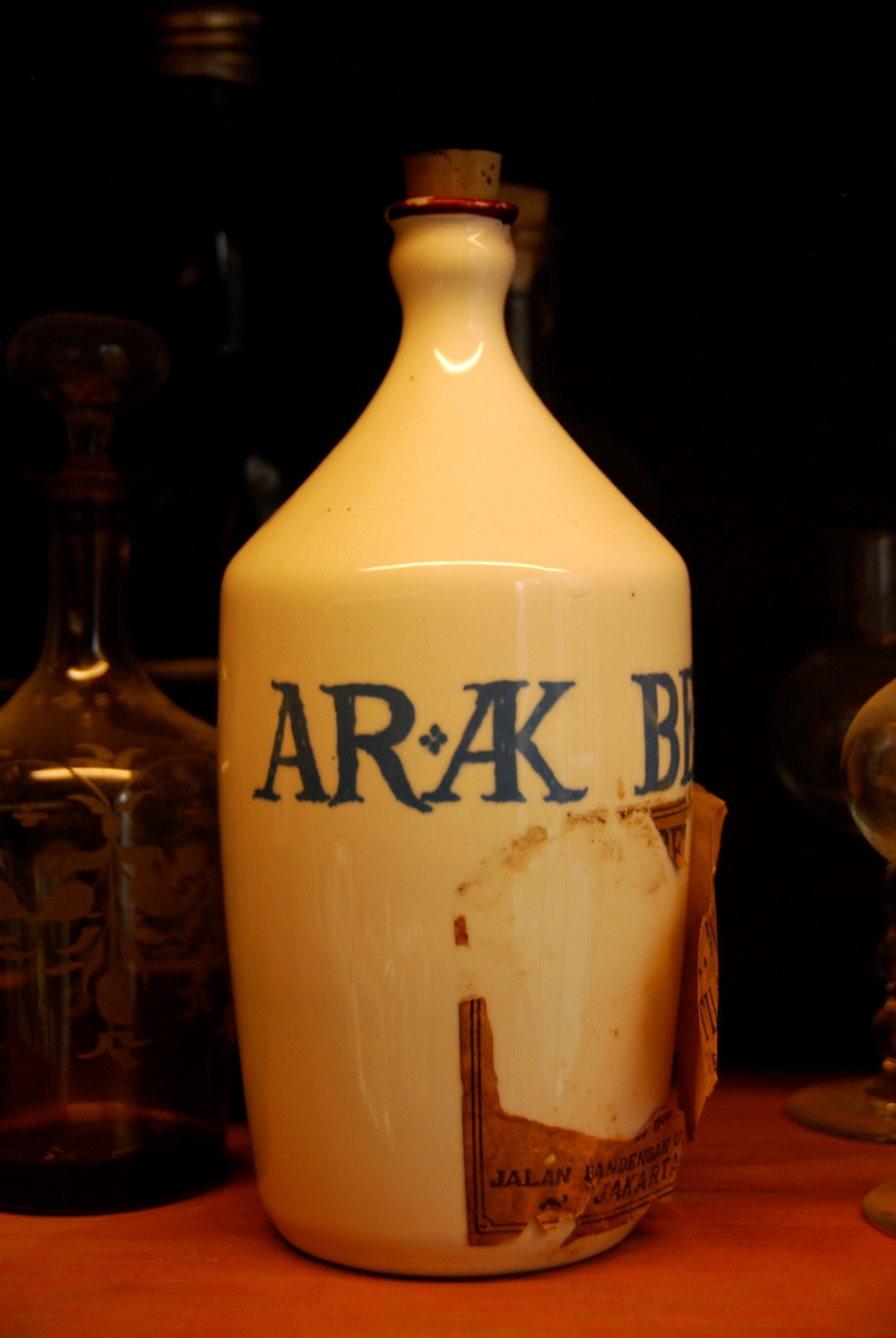 Batavia Arrack bottle